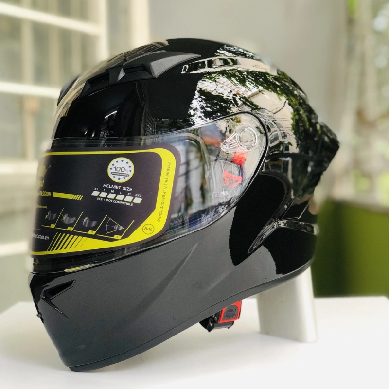 Mũ bảo hiểm fullface M266