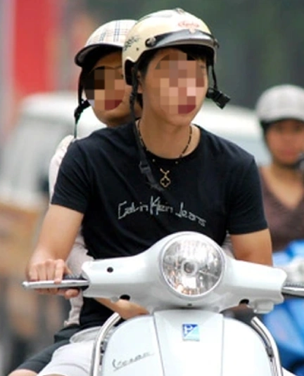 Không cài quai mũ bảo hiểm phạt bao nhiêu?