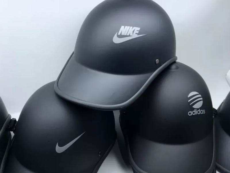 Mũ bảo hiểm giả dạng mũ bảo hiểm đều bị cấm khi tham gia giao thông