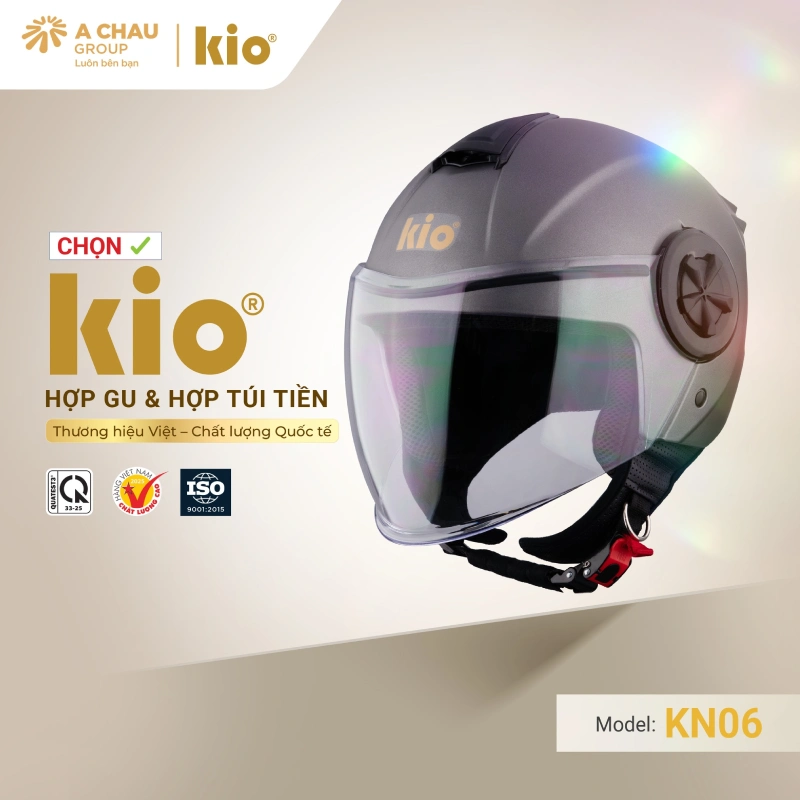 Mũ bảo hiểm có kính chắn gió nhà KiO được đánh giá cao về chất lượng