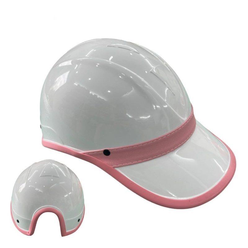 Mũ bảo hiểm thời trang nằm trong danh sách các loại mũ bảo hiểm bị cấm